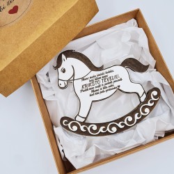 Medinis kvietimas arkliukas „Viduje svarbi žinutė“