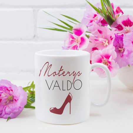 Puodelis: „Moterys valdo“