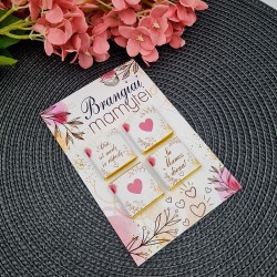 Atvirukas su šokoladukais „Brangiai mamytei“