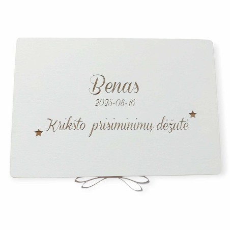 Krikštadėžė su vardu „Krikšto prisiminimų dėžutė“