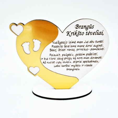 Pastatoma širdis „Brangūs Krikšto tėveliai“